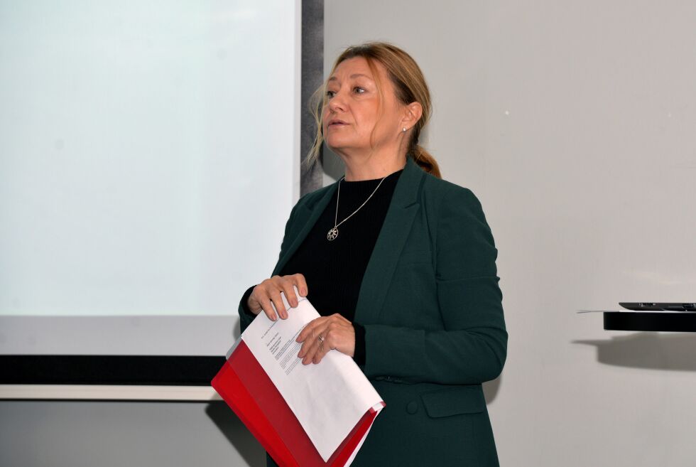 Statssekretær Anne Karin Olli (H) tviholder på kommunalt selvstyre, også når det er regjeringa som har satt kommunen i situasjonen.
 Foto: Steinar Solaas