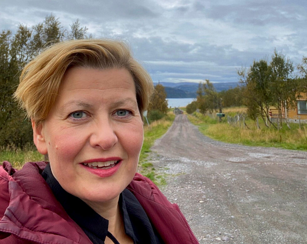 Helga Pedersen drar endelig på jobb fra sitt hjem i Vestertana.
 Foto: privat