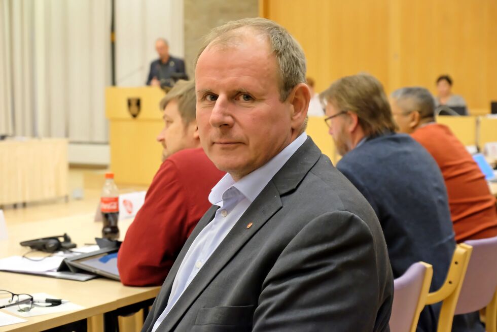 APs Bjørn Johansen sa at ingen fylkeskommunalt ansatte vil bli oppsagt.
 Foto: Bjørn Hildonen