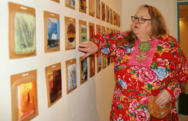 Kunstnere viser styrke