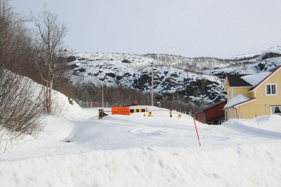 4. mai skal vegvesenet starte med åpning av veien fra Vintervollen (bildet) i Jarfjord til Grense Jakobselv. Foto: Hallgeir Henriksen