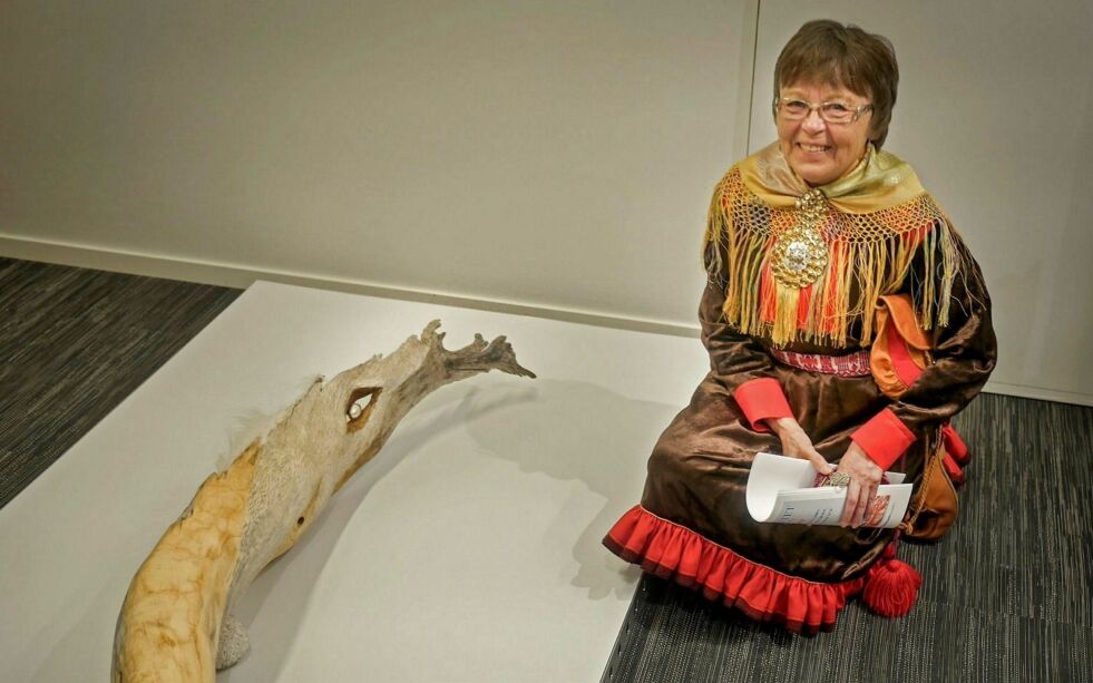 In­gunn Utsi er en av de sam­iske kunst­ner­ne som del­tar på den nye ut­still­ing­en, «Du er min verdde» på Nord­kapp­mu­se­et. Hun er også gjest un­der mu­se­ums­bad på same­folk­ets dag lør­dag 6. feb­ruar. Arkivfoto: Geir Jo­han­sen