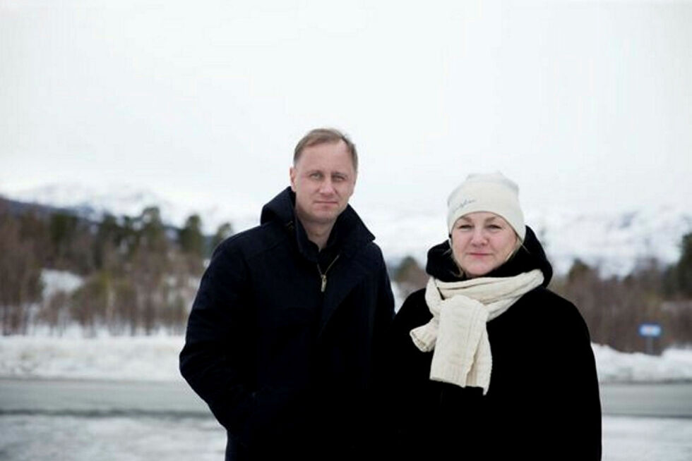 Journalistene Kim Nygård og Grete Holstad fra Adresseavisen har fått menneskerettsprisen for sitt arbeid med dekning av Fosen-saken.
 Foto: Kim Nygård