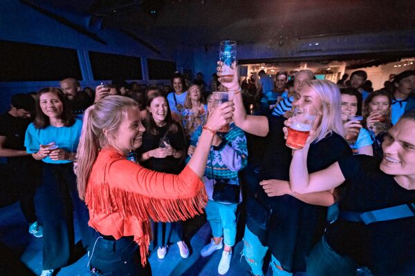 60.000 kroner  til festivaler
