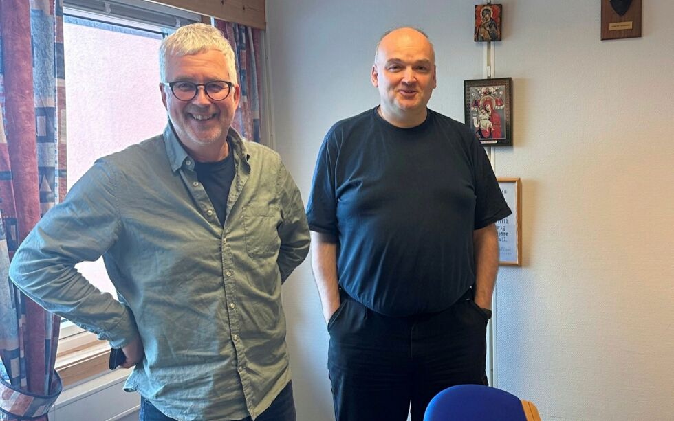 Kirkeverge Arnfinn Rognmo i Hammerfest og prost Jon Atle Birkeland i Hammerfest prosti.
Foto: Jon Arne Tandberg
