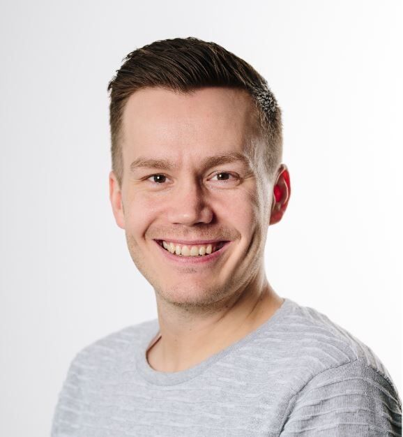 Skal politikere bare være gode historiefortellere?