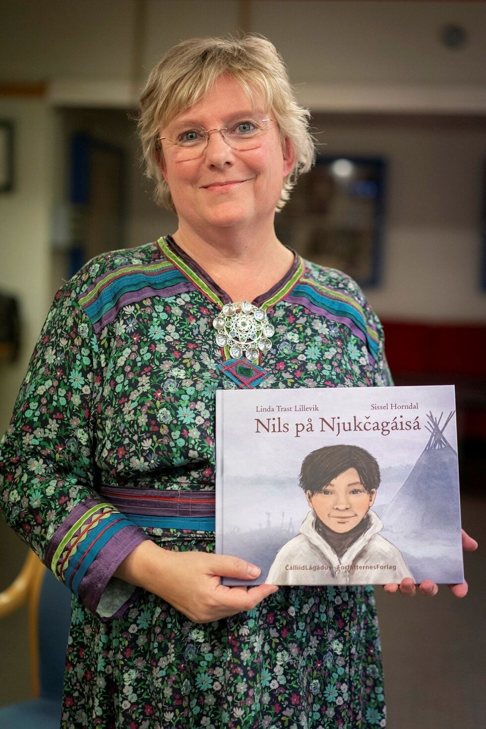 En fornøyd Linda Trast Lillevik da boka ble lansert.
 Foto: Therese Norman Andersen