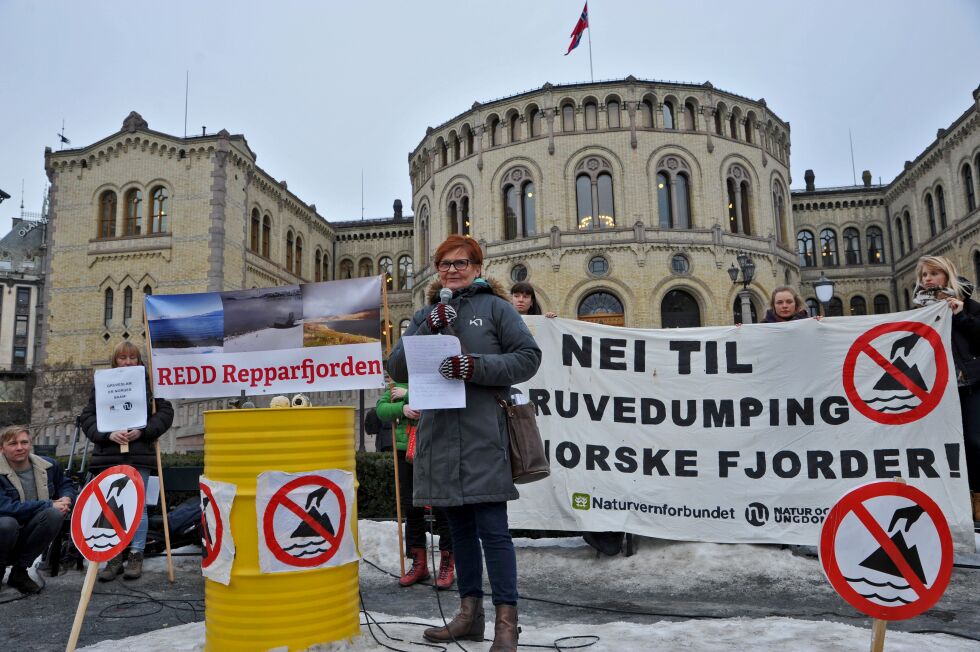 Åse Marie Småvik i «Redd Repparfjorden» påpekte at det ennå ikke er for sent å stoppe Nussir-prosjektet fra å bli realisert
 Foto: Erik Brenli