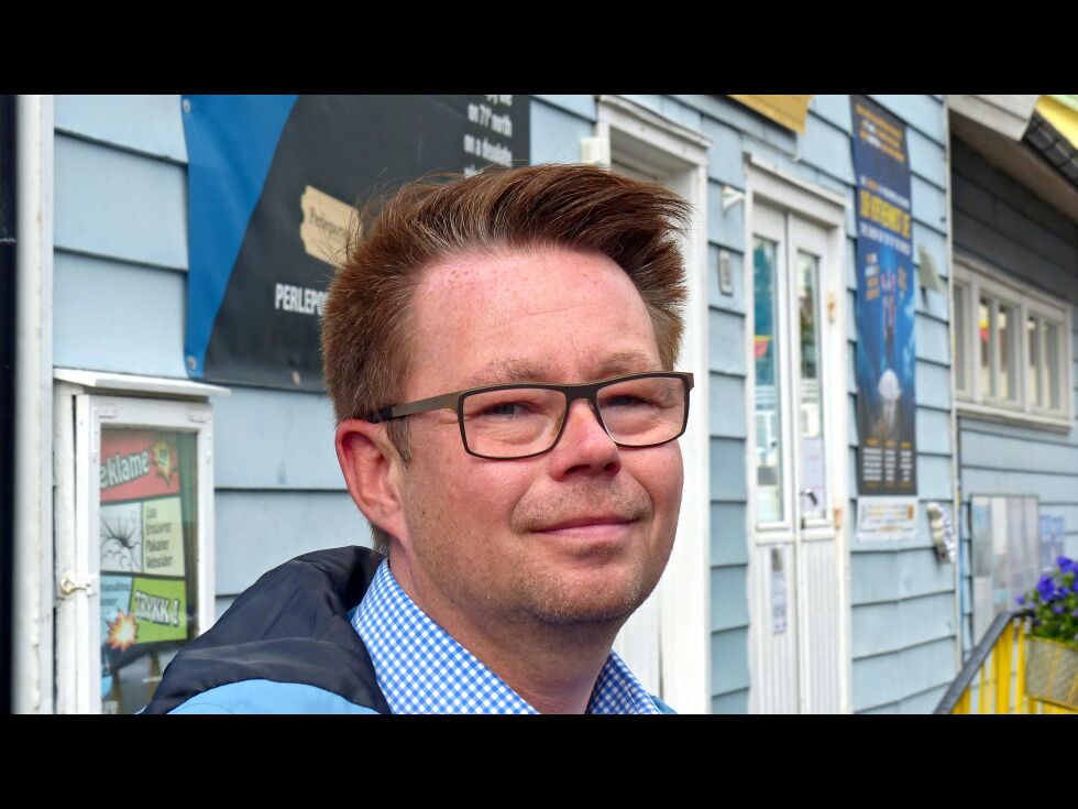I kommunestyret i Nordkapp tirsdag varslet rådmann Raymond Robertsen at hans forslag til budsjett for 2018 vil bære preg av innstramminger i kommune-økonomien.
 Foto: Geir Johansen
