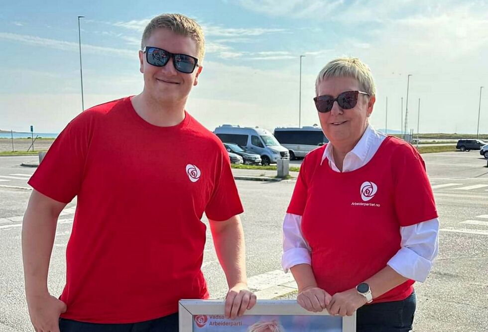 Wenche Pedersen får med seg nykommer hos Arbeiderpartiet, Magnus Jakola Skansen, inn i det nye kommunestyret i Vadsø.
Foto: Privat