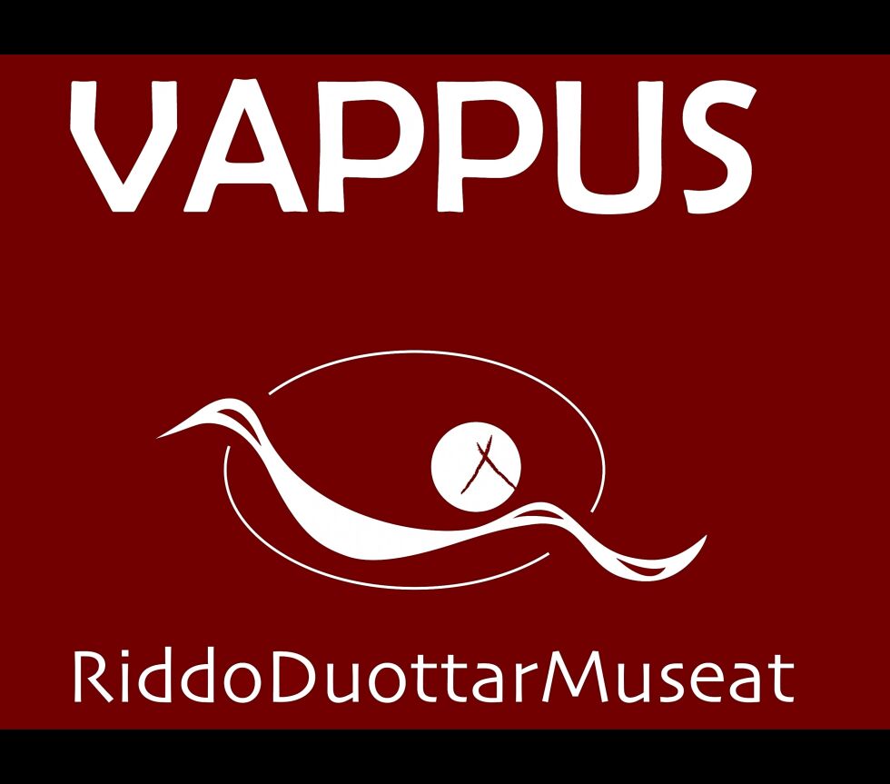 Museumsguiden blir på din telefon i fremtiden, og ved De Samiske Samlinger heter den Vappus.
 Foto: RiddoDuottarMuseat