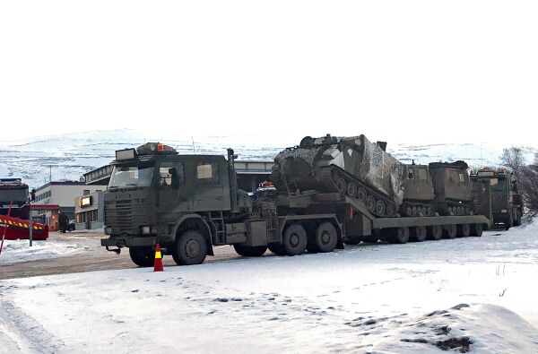 Senterpartiet svartmaler oppbyggingen av landmakten i Finnmark