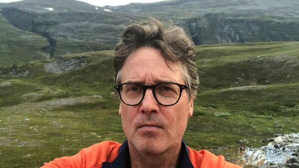 Ber Stortinget snakke med utestemme