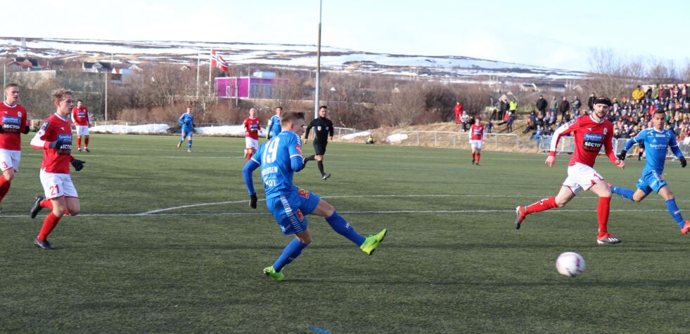 Hammerfestgutten Marcus Holmgren Pedersen hadde sine sjanser i cupmøtet med Norild, men TIL-talentet lyktes ikke med scoring denne gangen.
 Foto: Torbjørn Ittelin