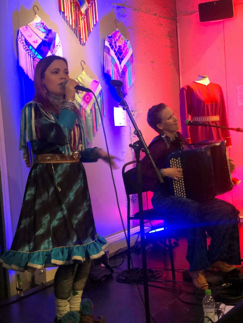 Hildá Länsman og Viivi Maria Saarenkylä er duoen Vildá
 Foto: Frida Persen