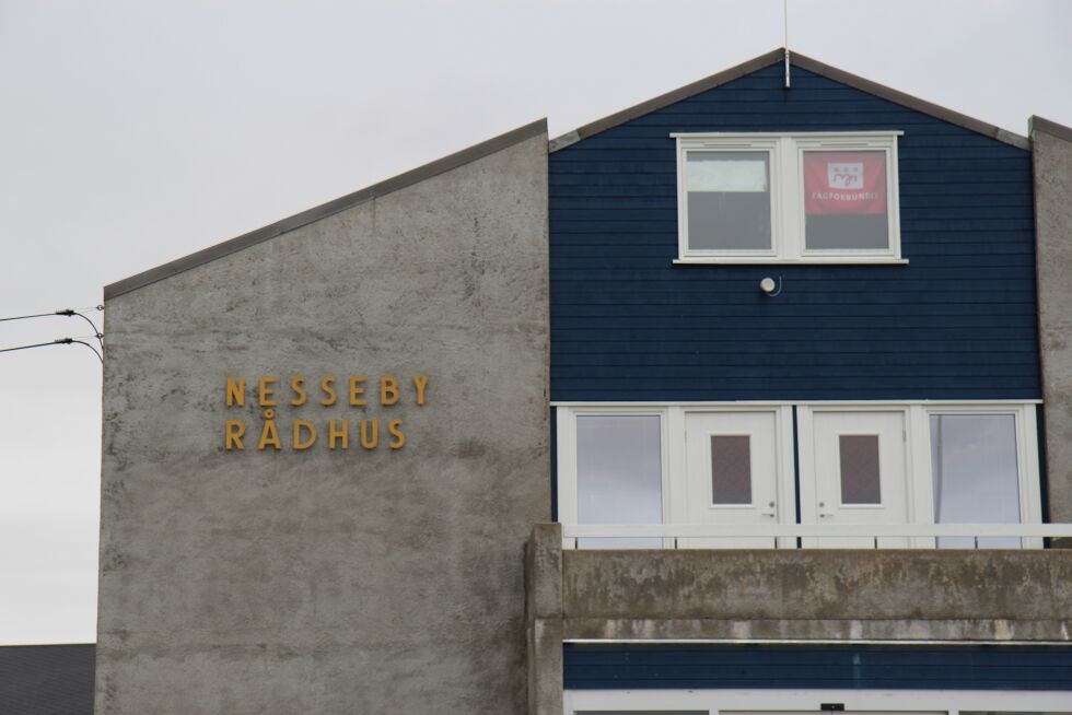 Kommunestyret i Nesseby har tilbydt jobben som administrasjonssjef til en av de tre som søkte jobben.
 Foto: Torbjørn Ittelin