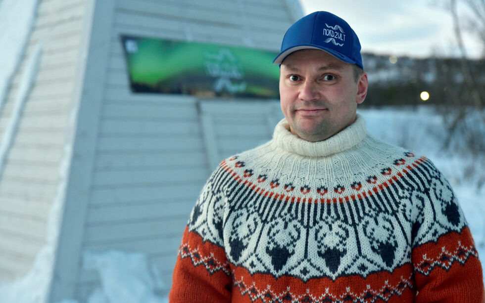 Tom-Ørjan har satset på nytt, denne gang med NordVilt2. Med tiden håper han at både han selv og hans forlovede Regina kan jobbe fulltid med bedriften.
 Foto: Irene Andersen