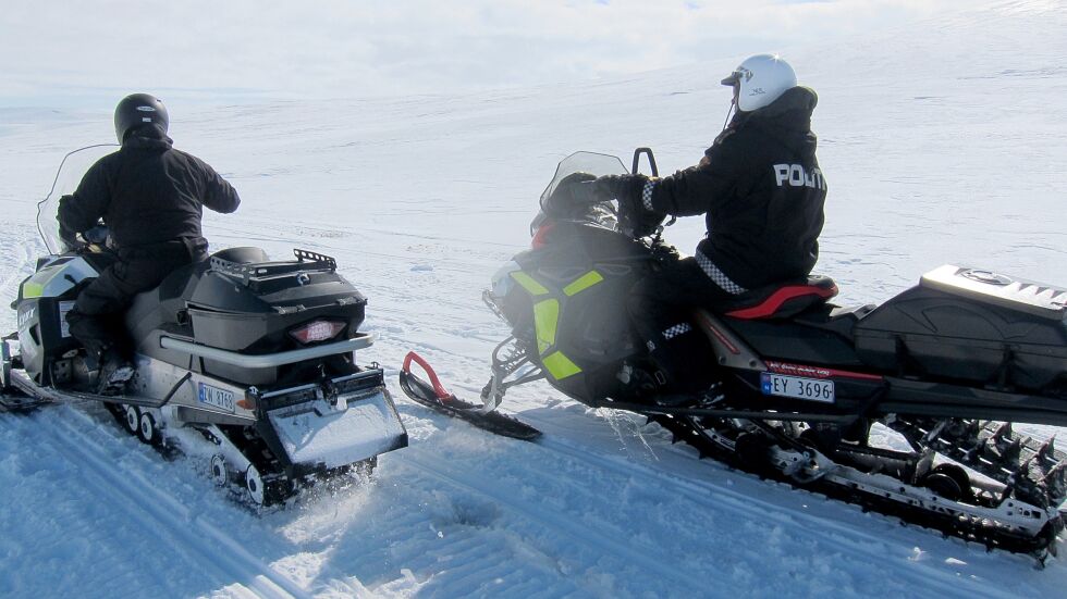 Politiet i Finmark har iverksatt etterforsking etter skuterulykken ved Sálganjávri.
 Foto: Rita Heitmann (illustrasjon)