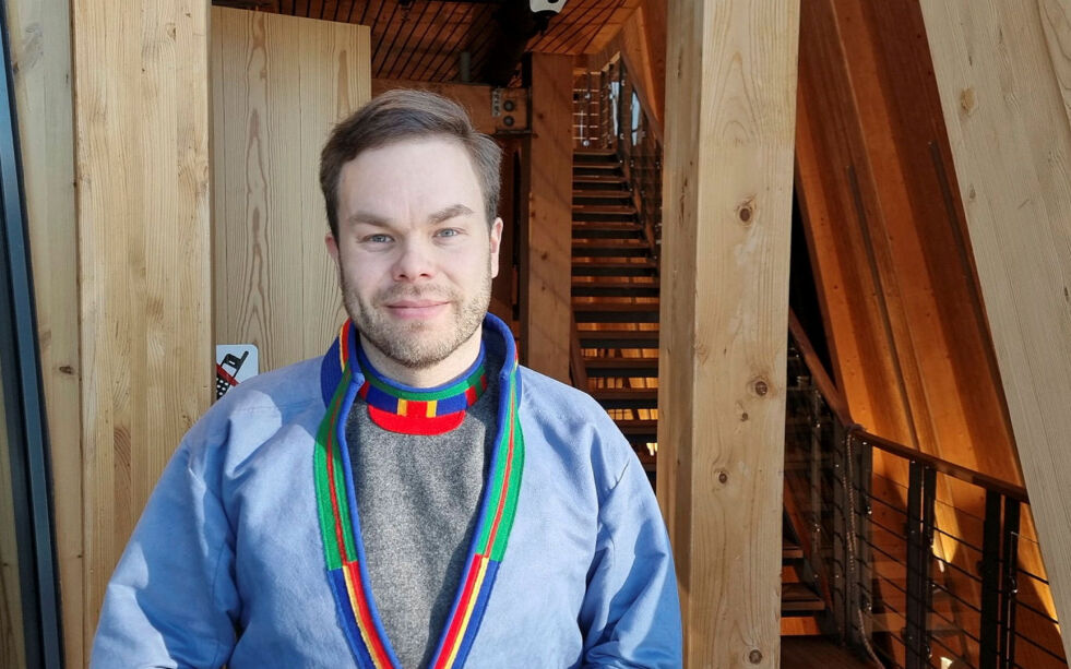 Sametingsråd Mikkel Eskil Mikkelsen (NSR) ser fram til å ønske nye kommuner velkommen inn i forvaltningsområdet.
 Foto: Steinar Solaas