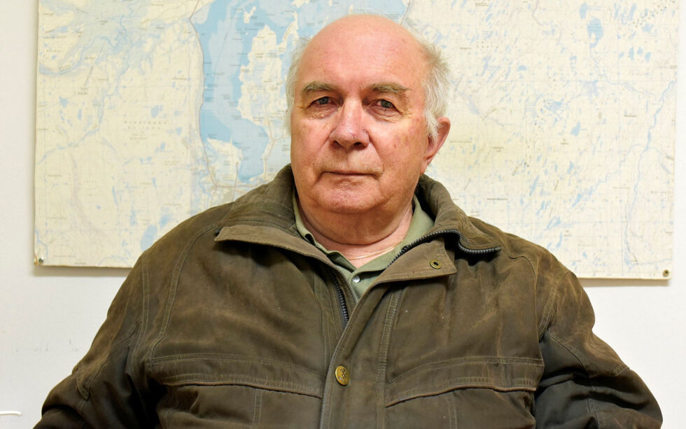 Hans Richard Hansen fra Lakselv får støtte fra Jusshjelpa Nord-Norge.
 Foto: Irene Andersen