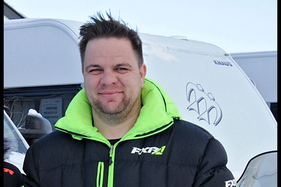 Vegard Blien i Tana Bilglass AS er tilfreds med å få tomt i Grenveien slik at de har mulighet til å utvide virksomheten.
 Foto: Arkiv