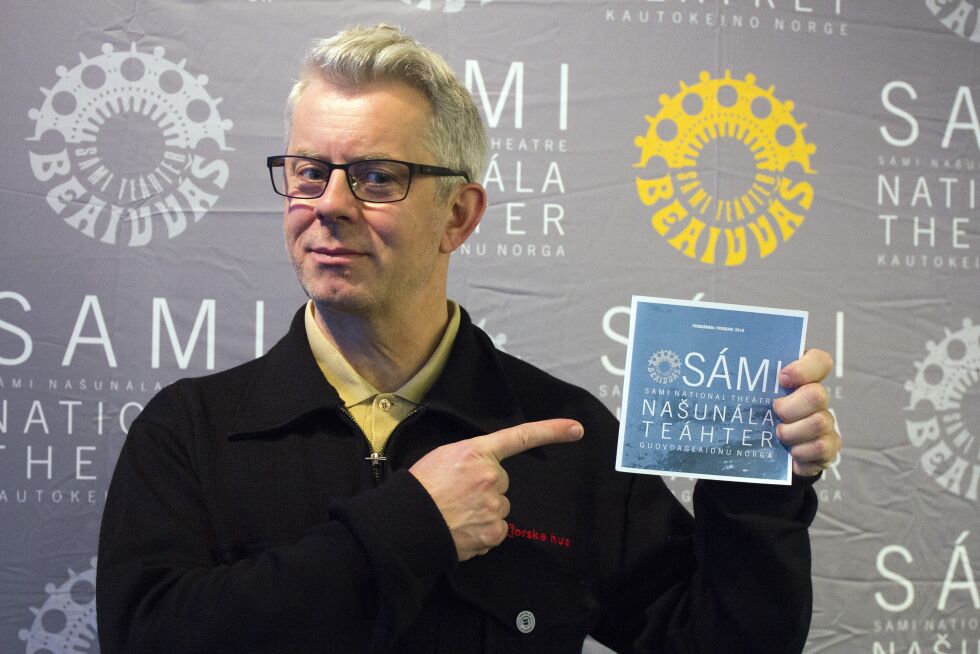 Ságat tok en prat med forfatter og humorist, Knut Nærum, sent i fjor. Han kunne da fortelle at han forventet å lære mye under prosessen med «Gi&#273;&#273;adulvi», og da hovedsakelig om det samiske.
 Foto:  June Helén Bjørnback