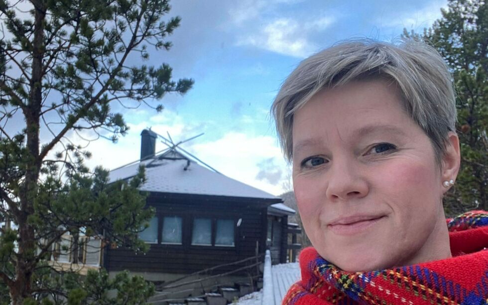 Elin Haugdal, som er professor i kunsthistorie ved UiT Norges arktiske universitet, jobber med arkitektur i nordområdene, og i Sápmi spesielt.
 Foto: Privat