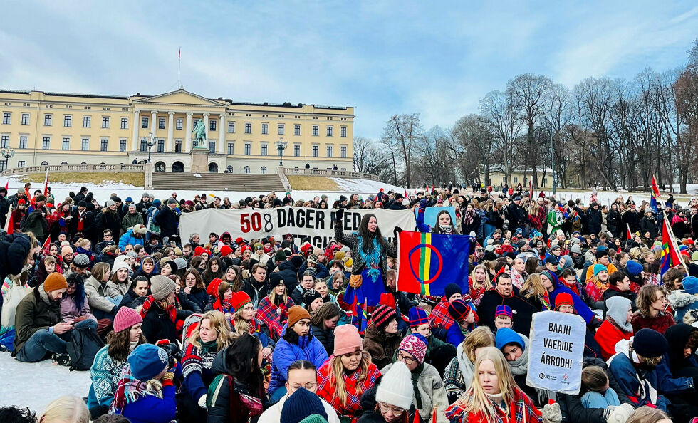 Velfortjent europeisk pris til sameaktivister.
 Foto: Samerådet