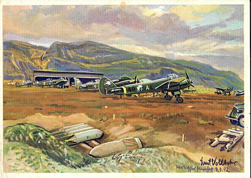 Slik så kunsteren flyplassen i september 1942.
 Foto: (Postkortene kommer fra artikkelforfatterens arkiv)