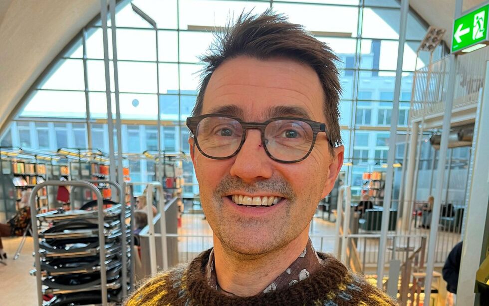 Det er stor man­gel på sam­isk­språk­lige bar­ne­ha­ge­læ­re­re. Vi spør professor Torjer Ol­sen om hva som kan gjø­res med den­ne si­tua­sjo­nen.
 Foto: Elin M. Wersland
