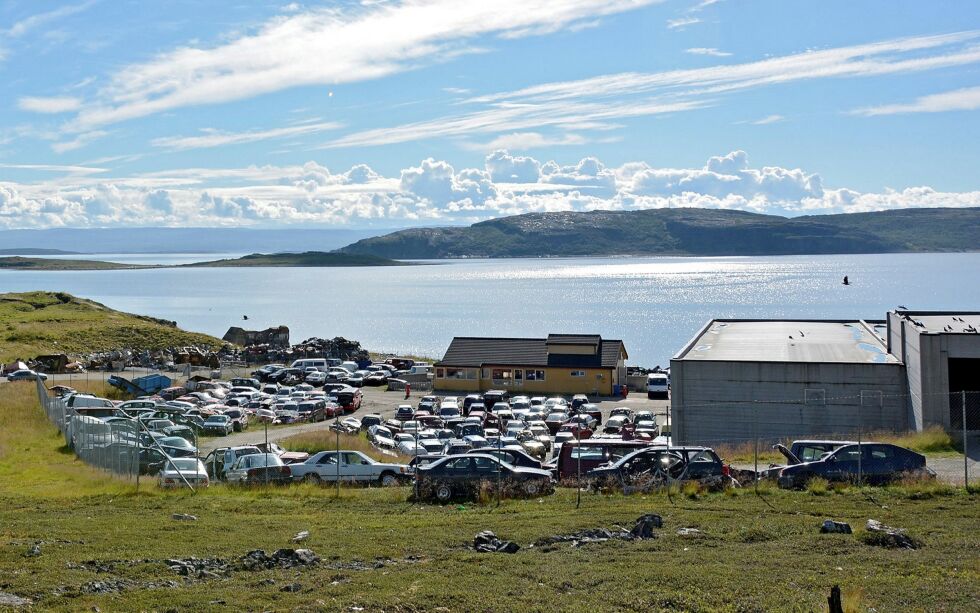 Det var under pressing av bilvrak at brannen oppsto. Her fra mottaksanlegget for bilvrak på Klubben i Porsanger. Arkivfoto: Kristin Marie Ericsson