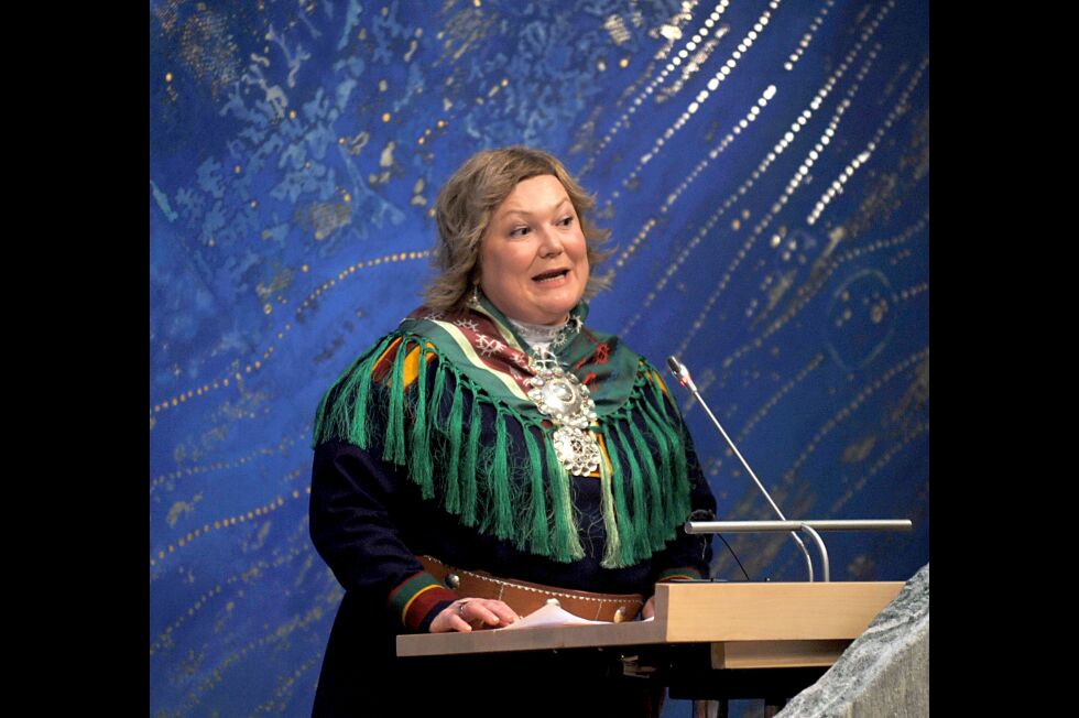 Cecilie Hansen kom inn på Sametinget og har fått en sentral rolle som leder av plan- og finanskomiteen.
 Foto: Erik Brenli