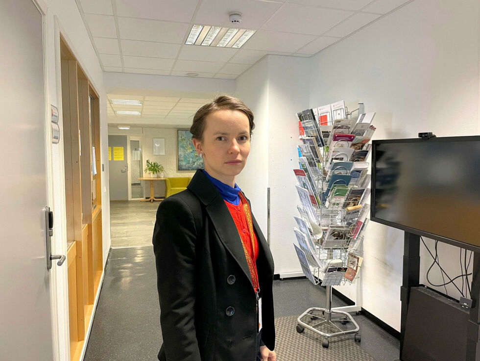 Kom­mu­ne­di­rek­tør Inger Eline Erik­sen Fjellgren sa i kon­troll­ut­val­get at hun har undret seg over at vars­lings­sa­ken mot henne gikk til for­mann­skap­et ut­en at hun som kom­mu­ne­di­rek­tør fikk anled­ning til å si noe som helst.
 Foto: Birgitte Wisur Olsen