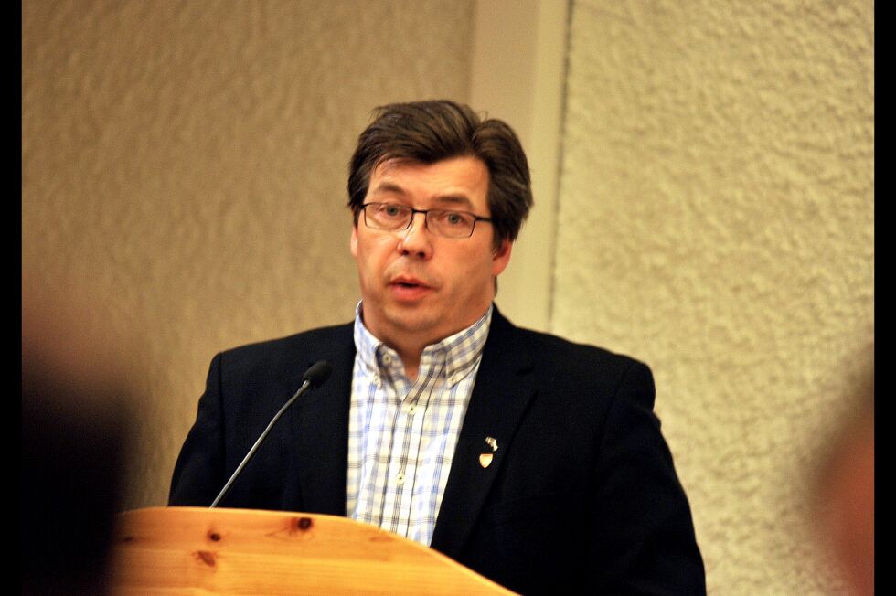 Rådmann Jørn Aslaksen kan presentere en gladnyhet i kommunestyret i dag. Resultatet for 2017 ser nemlig ut til å gå med 9 millioner kroner i pluss. Det er 8 millioner kroner mer enn budsjettert.
 Foto: Erik Brenli