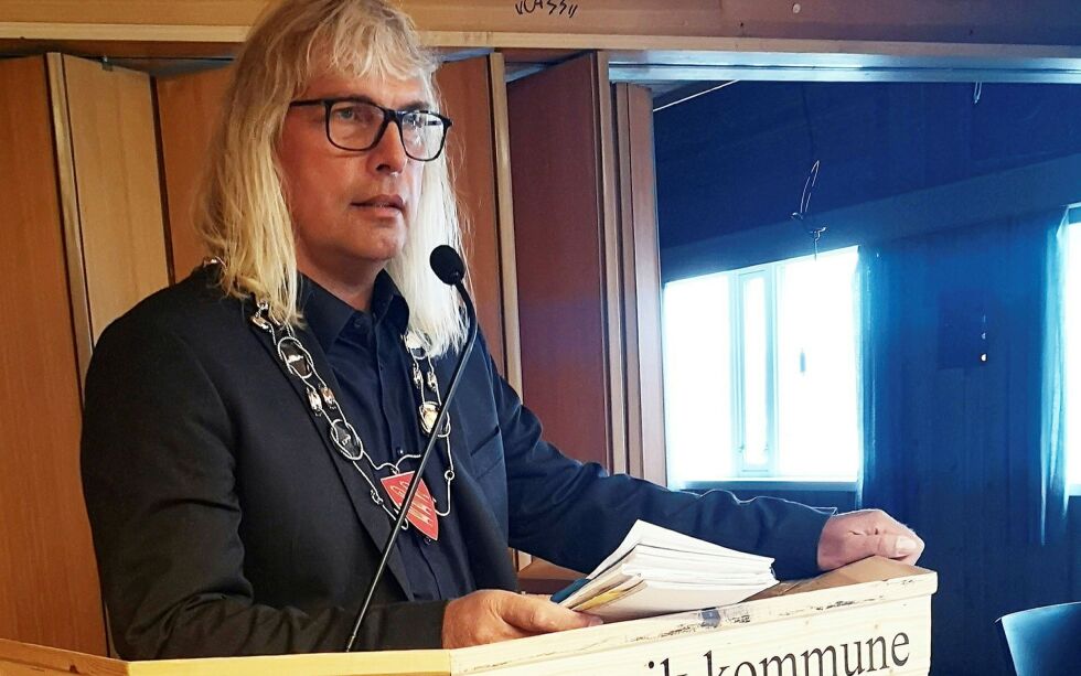 – Om nor­ske myn­dig­het­er al­le­re­de har gjort en av­ta­le med Fin­land som til­si­er stans i sjø­lak­se­fis­ke, så er man jo fan­get i den­ne sak­en, sier Gam­vik-ord­fø­rer Alf Normann Han­sen. Sam­men med kol­le­ga­er i fle­re and­re kyst­kom­mu­ner har han nå sendt en hør­ings­ut­tal­el­se an­gå­en­de stans i sjø­lak­se­fisk­et.
 Foto: Arkivfoto