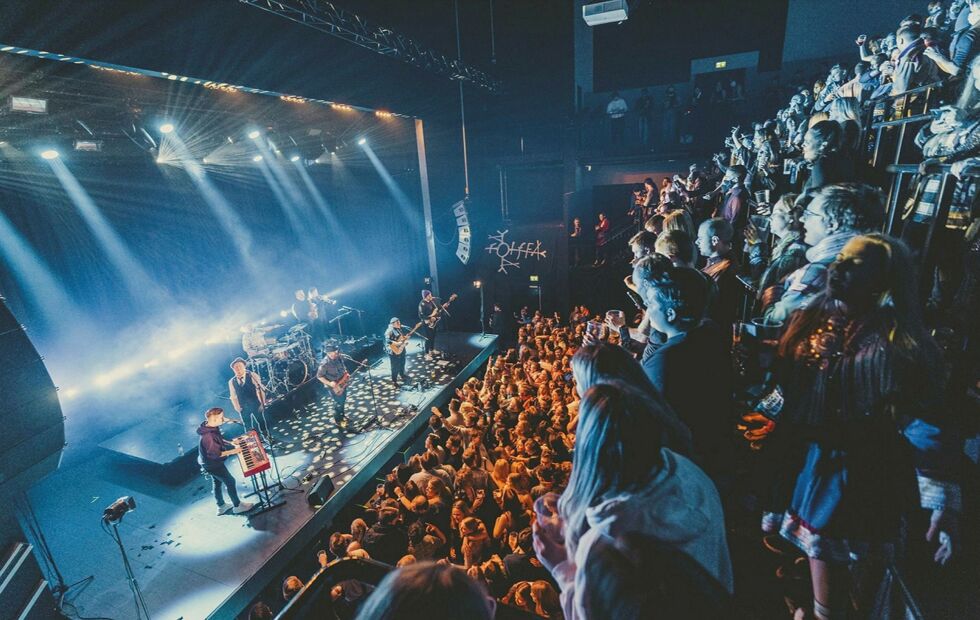 Stor allsangstemning på Driv i Tromsø. Foto: Daniel Lilleeng