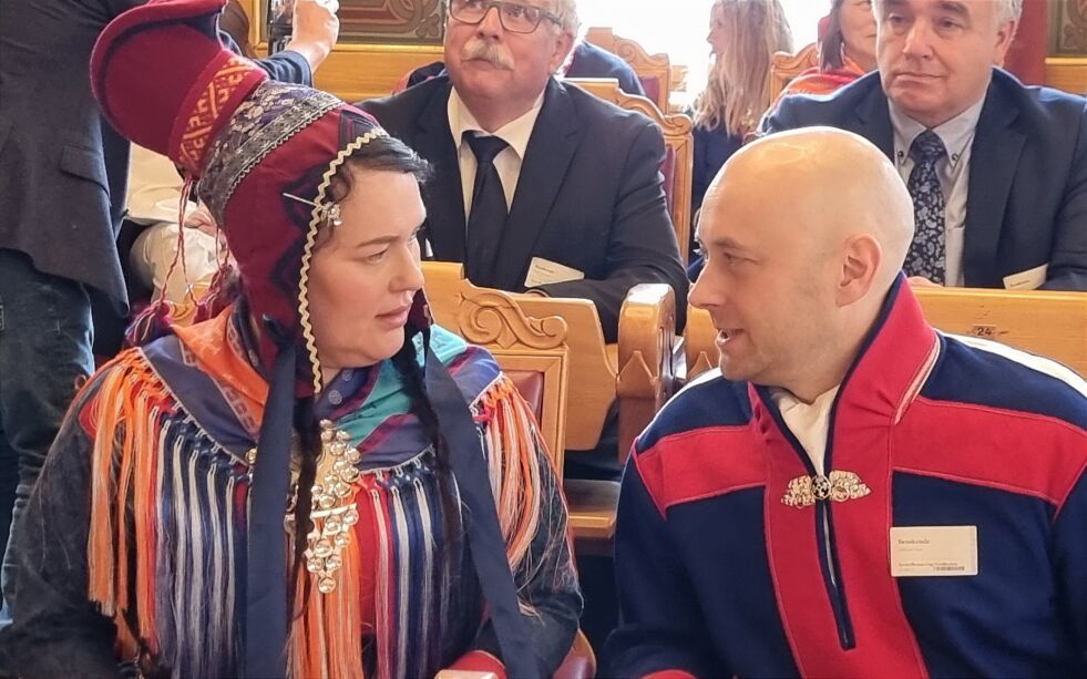 Sametingspresident Silje Karine Muotka og plenumsleder Tom Sottinen har Sametingets to høyest rangerte politikere.
 Foto: Steinar Solaas
