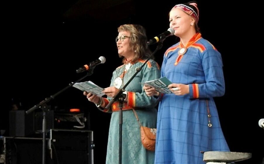 Styreleder Bente Skogvang og festivalsjef Sandra Márjá West på 2019-festivalen. I fjor ble Riddu Riđđu avlyst på grunn av pandemien. Arkivfoto
