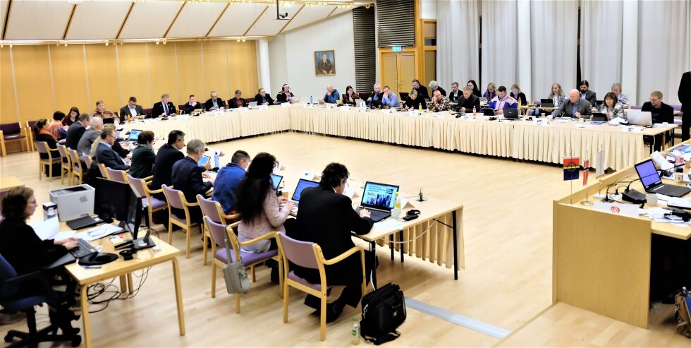 I Karasjok møtes fylkespolitikerne for siste gang til et skikkelig politisk «verksted». Her fra en samling i Vadsø.
 Foto: Bjørn Hildonen