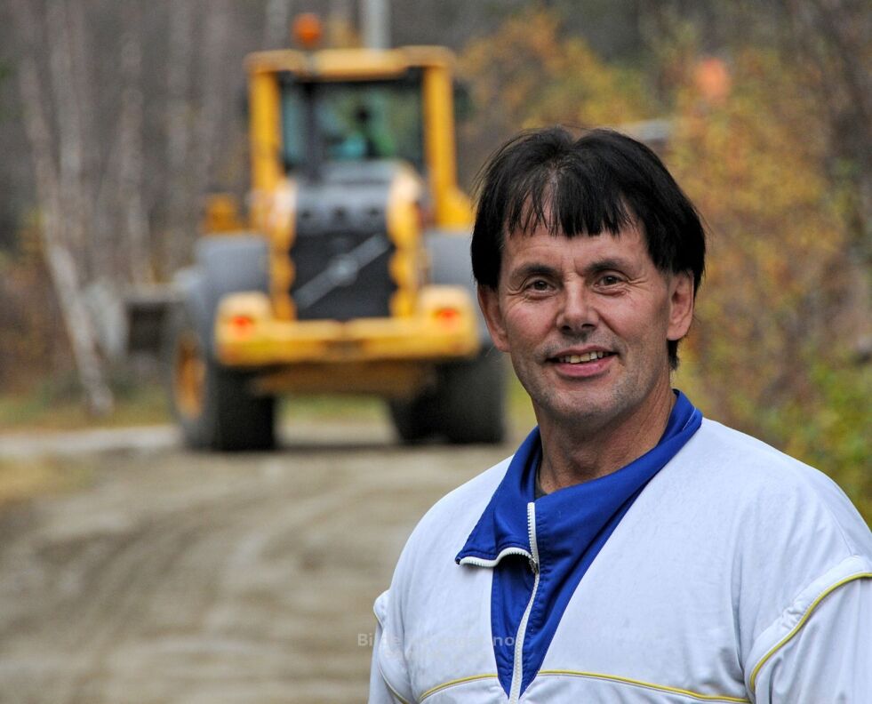 Terje Henriksen Joks fra Karasjok gir ut tradisjonellle joiker fra Sápmi og får 150.000 kroner fra Sametinget.
 Foto: Stein Torger Svala