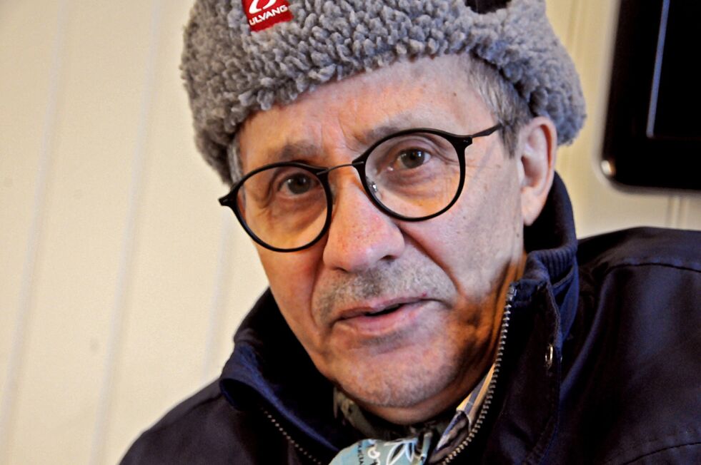 Nils Gaup fra Karasjok er fortvilet over at hans gamle arbeidsgiver Posten fraskriver seg ansvar for svikt i postgangen.
 Foto: Stein Torger Svala