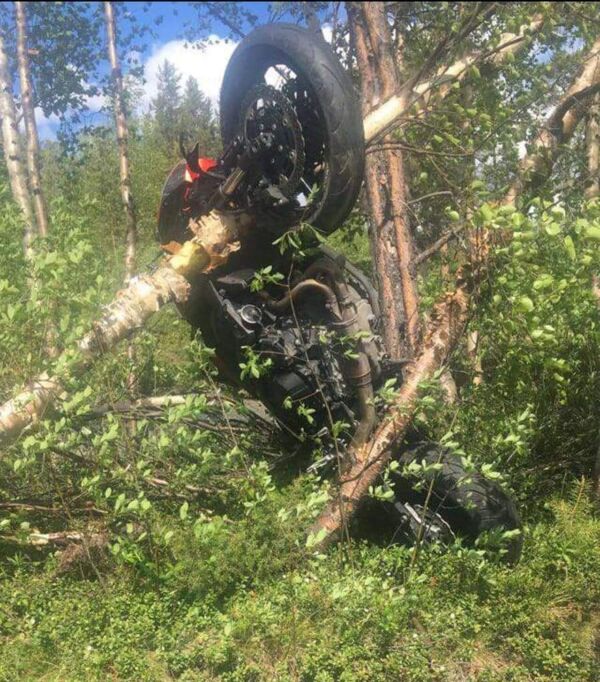Fant føreren av motorsykkelen som ble hengt opp i et tre ved Sametinget