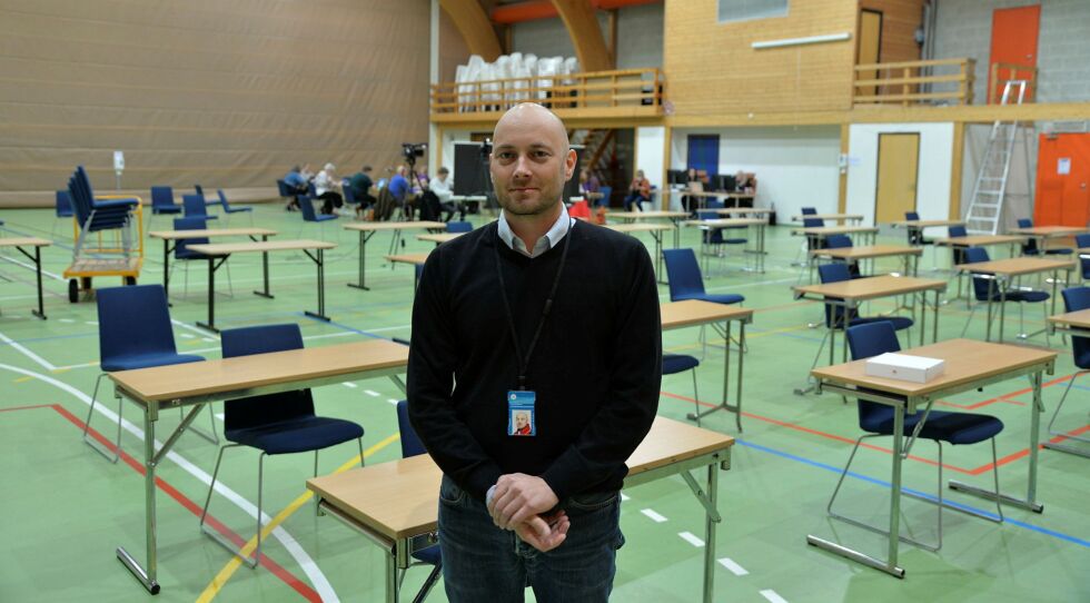 Plenumsleder Tom Sottinen synes det er positivt at valgmanntallet vokser. (Foto: Steinar Solaas)
 Foto: Steinar Solaas