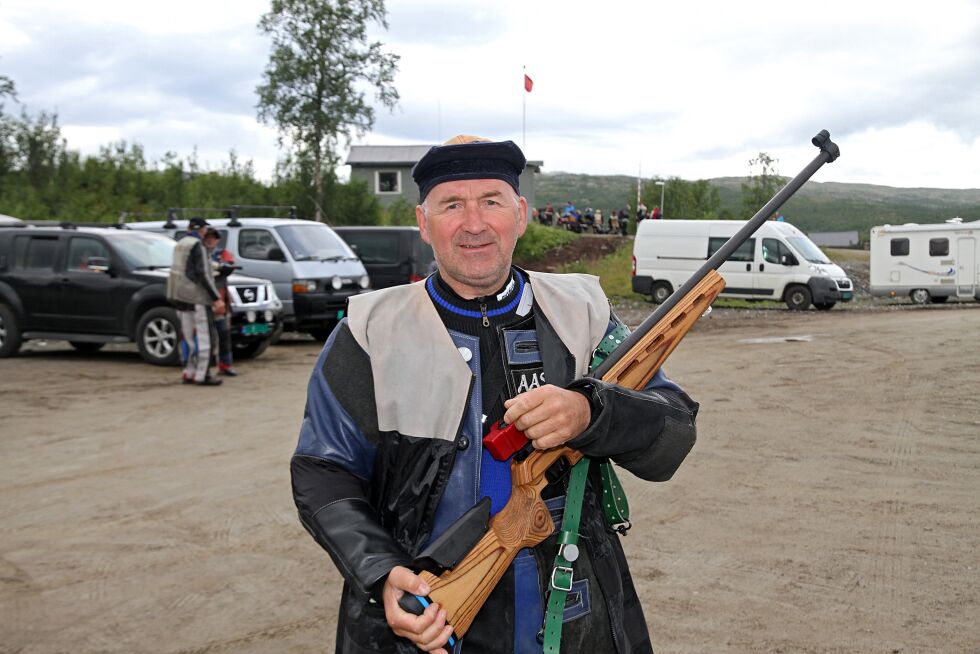 Adam Klemet Hætta vet å treffe blink i Landsskytterstevnet. Han vartet opp med 246 i baneskytingen i Målselv.
 Foto: Svein Halvor Moe