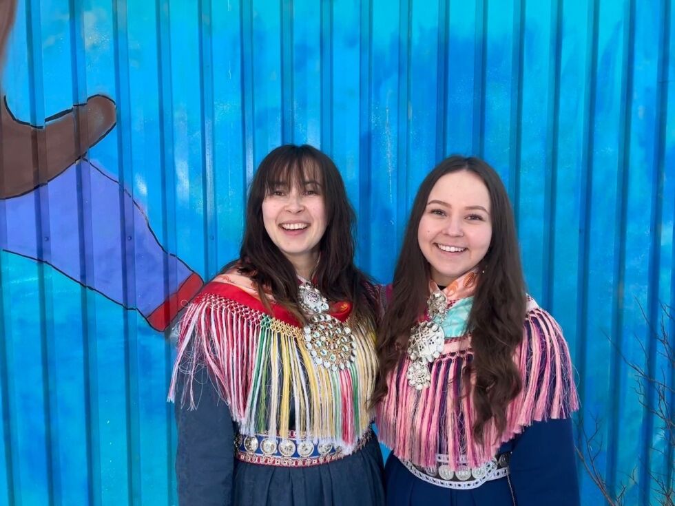 Anni-Rauna Triumf og Elle Mari Dunfjell Oskal. Foto: Sámi musihkkafestivála/Samisk musikkfestival