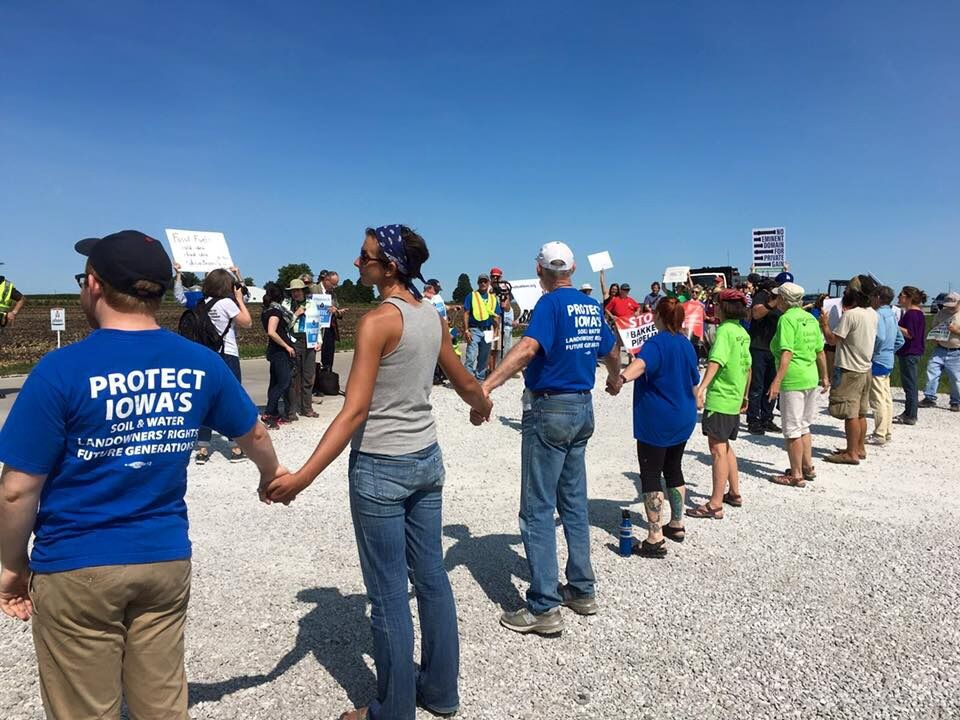 Den planlagte oljerørledningen har ført til mange protester og demonstrasjoner.
 Foto: Standing Rock Sioux Tribe