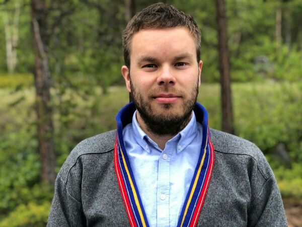 Det siste jeg ønsker å gjøre er å avslutte læremiddelutvikling til mitt eget språk