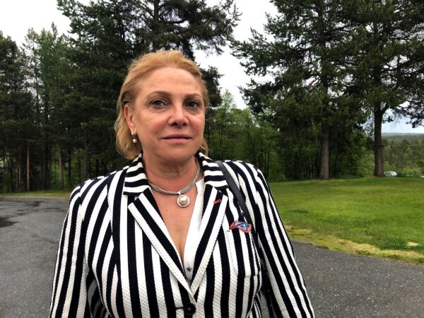 Angriper både kristne og muslimer