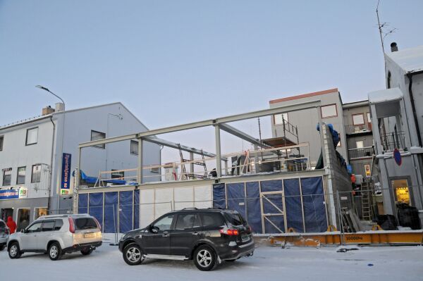 Nybygg reiser seg i  sentrum