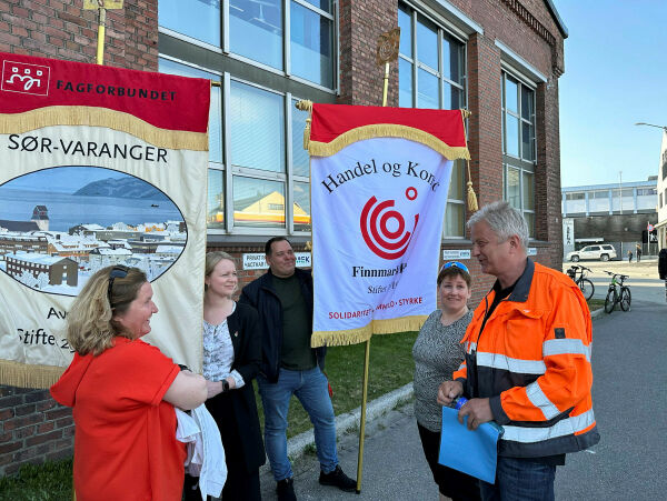 – Jonas, vær så snill å snu